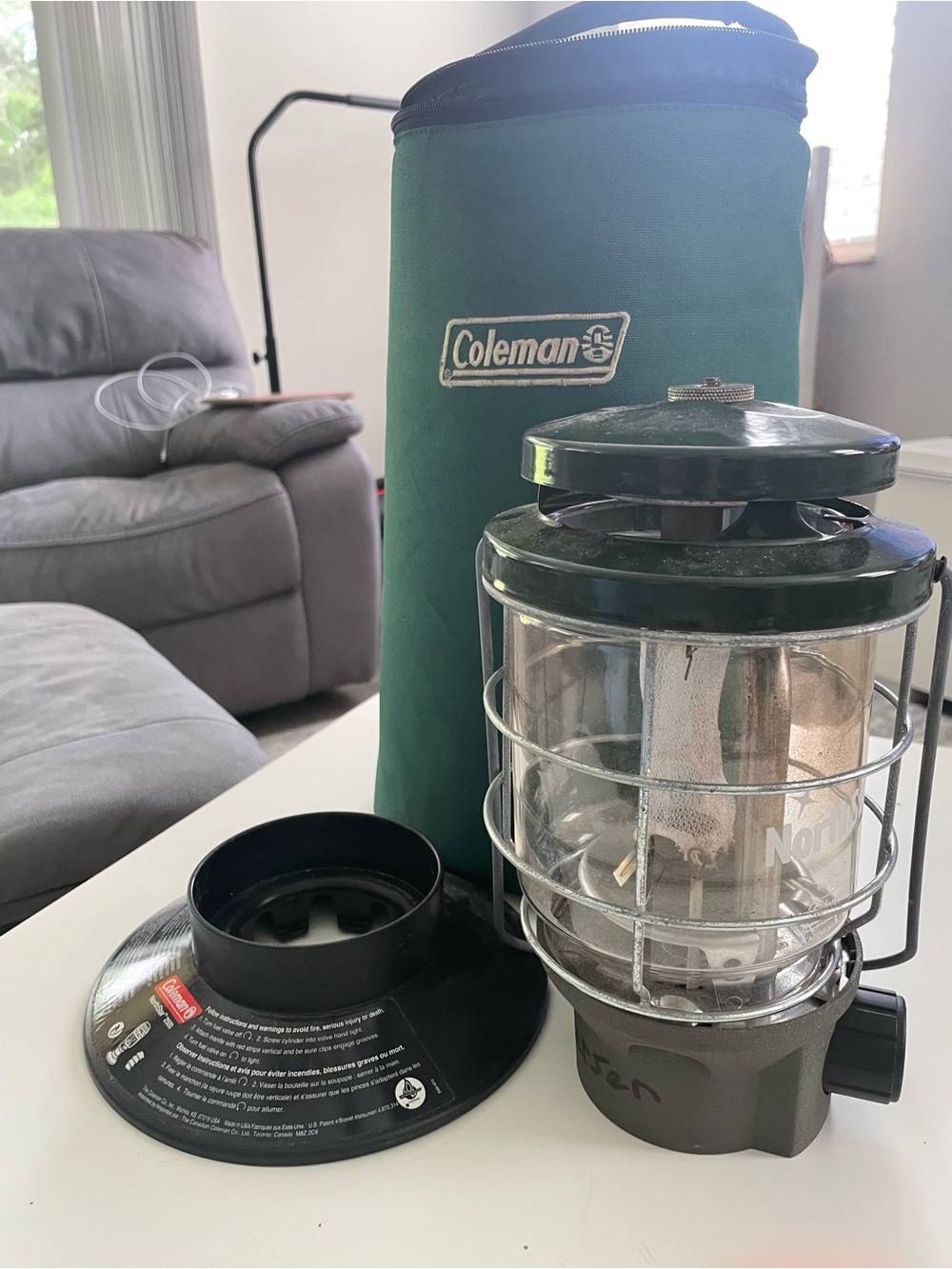 Coleman NorthStar Green Propane/Butane Mantle Lantern w/ Carry Case & Base
